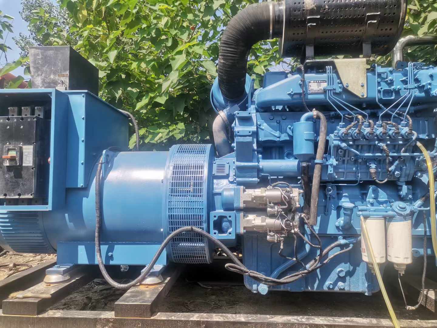 嵊泗详细说明降低 800kW 柴油发电机输出电流波动的方法